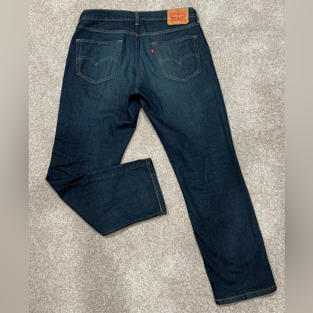 Levi’s 541 men’s size 34/30 dark wash jeans - Picture 2 of 9
